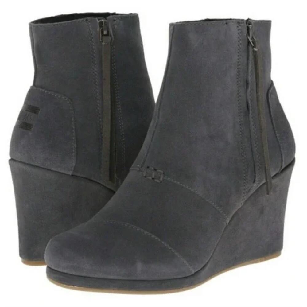 EUC TOMS Women’s Desert Wedge High Bootie - 9.5